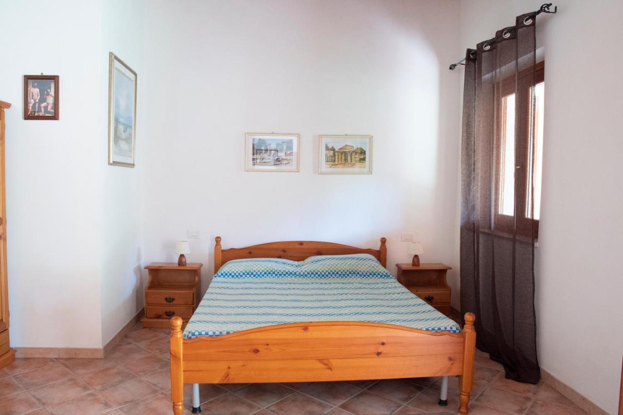 Is Cuccus Bed and Breakfast Masainas Εξωτερικό φωτογραφία
