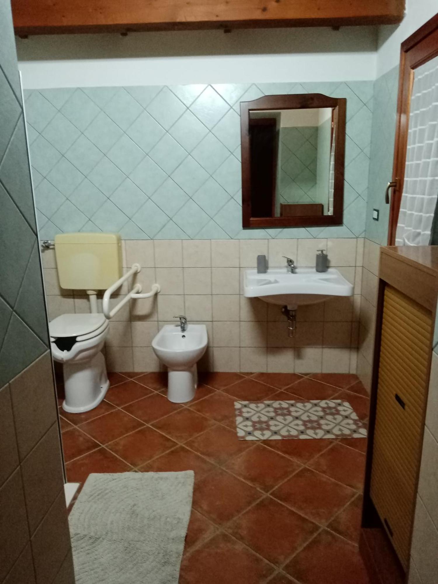 Is Cuccus Bed and Breakfast Masainas Δωμάτιο φωτογραφία