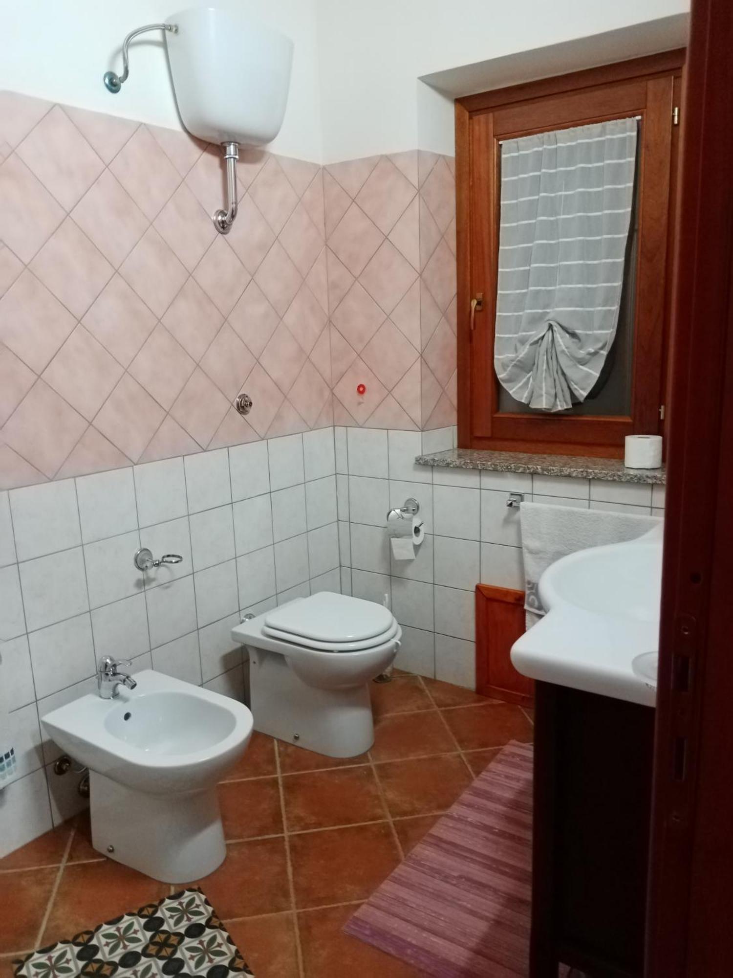 Is Cuccus Bed and Breakfast Masainas Δωμάτιο φωτογραφία